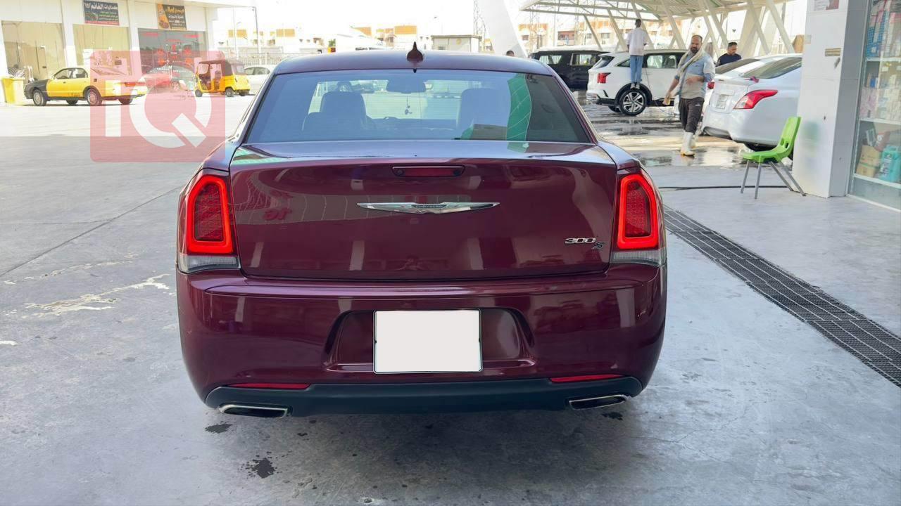 Chrysler 300